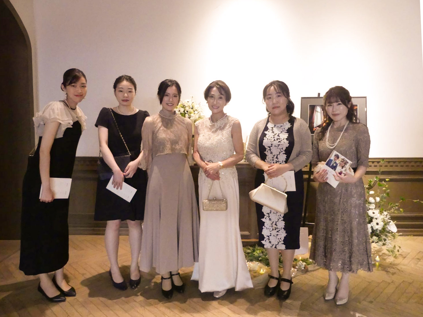 実際の結婚式 母親 フォーマルドレスL096シャンパン